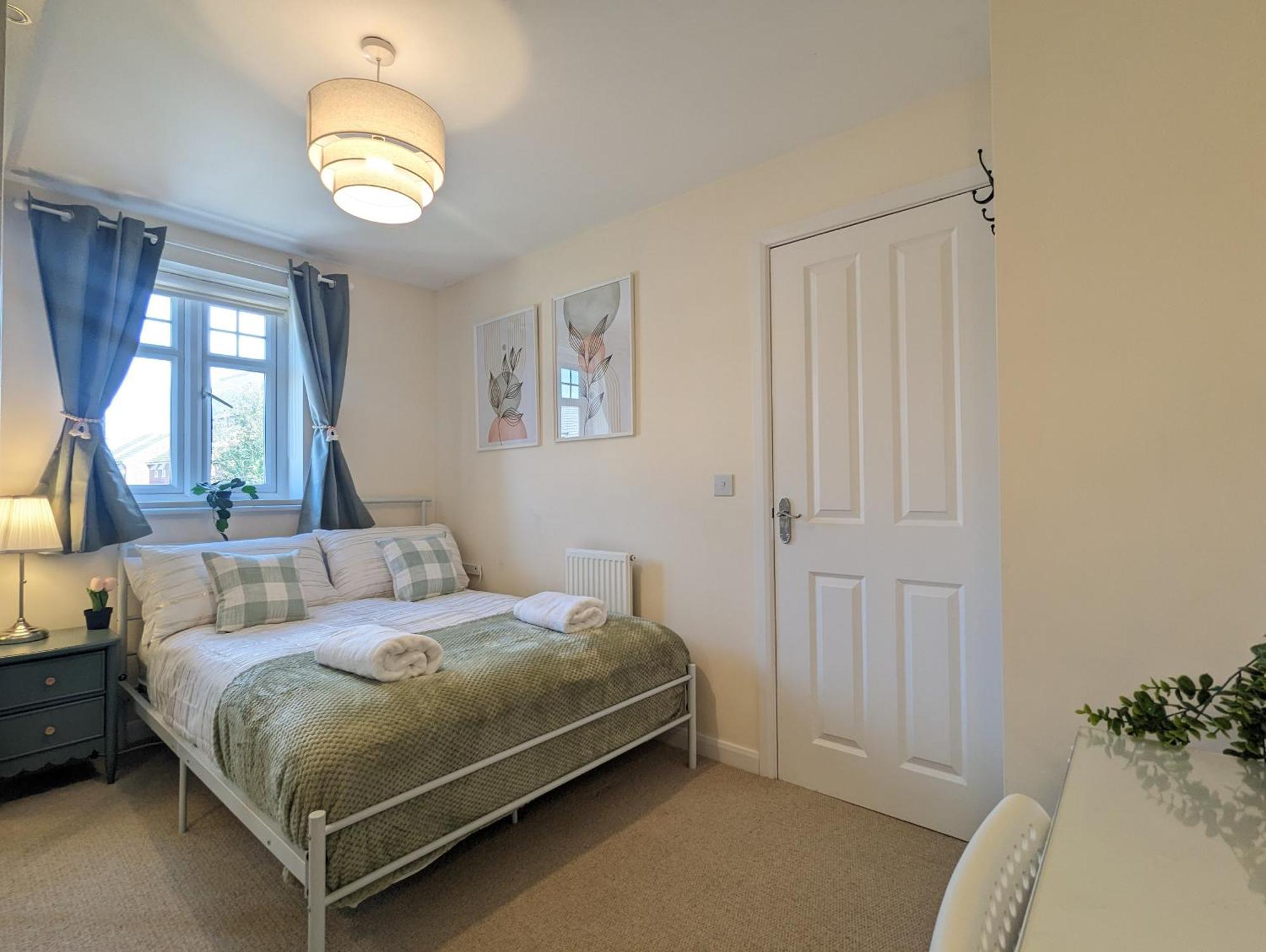 Large 4-bedrooms House Near Centre Free Parking Holiday home Liverpool