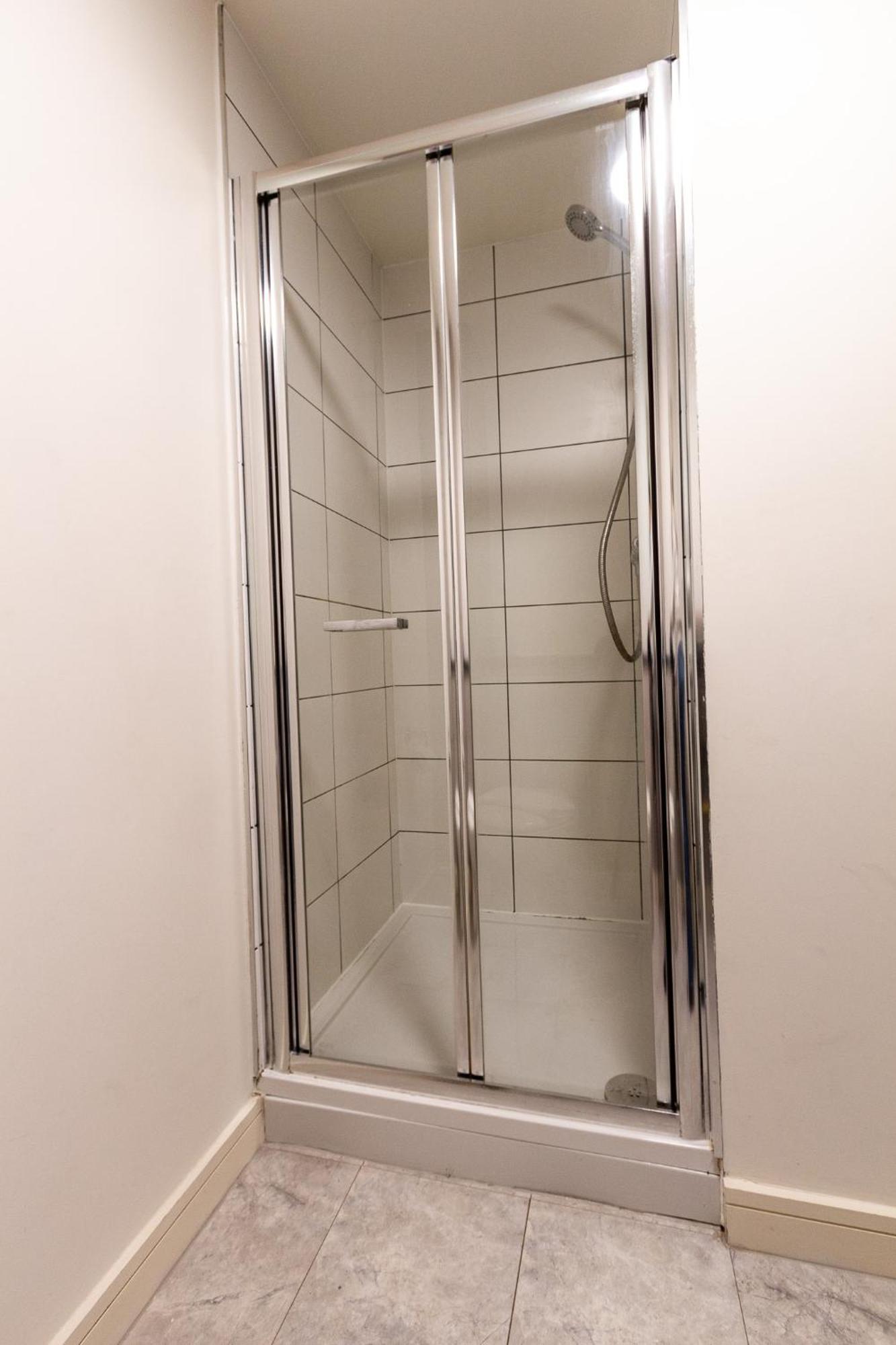 Apartment Stunning Centrally Located