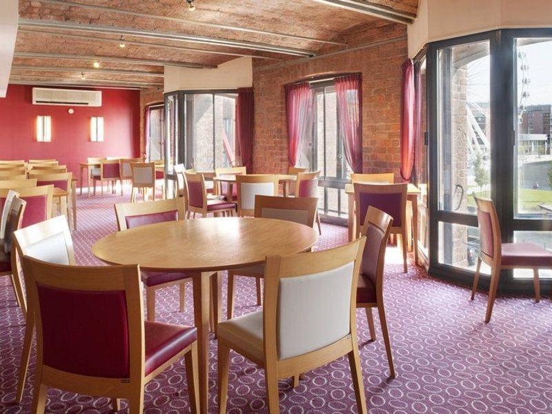 Express Liverpool-albert Dock By Ihg Hotel 3*