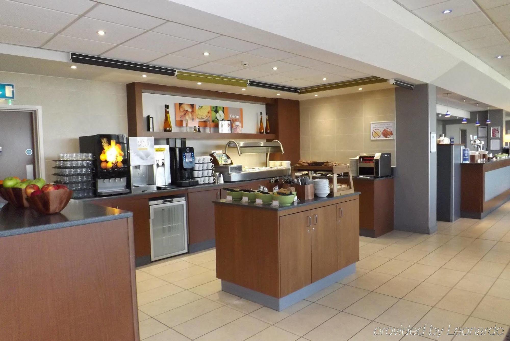 Hotel Holiday Express John Lennon Airport Liverpool