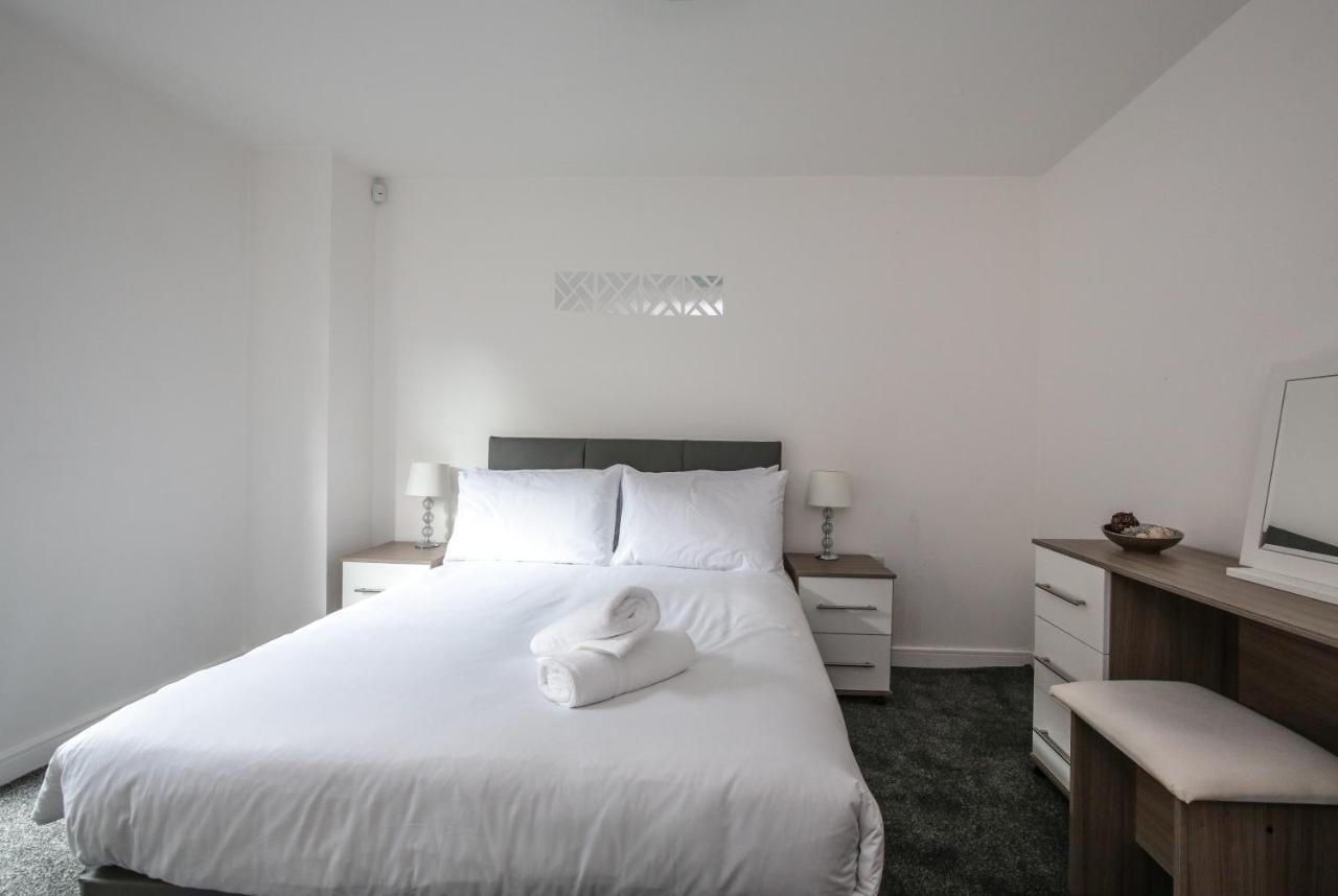 Hudson Gardens Apartment *