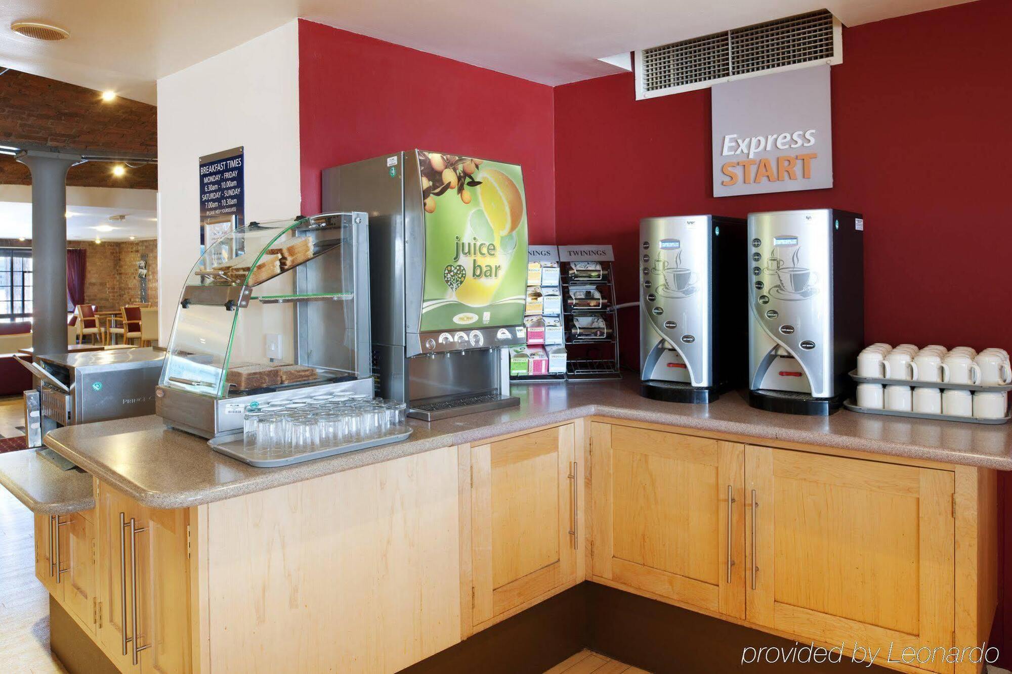 Express Liverpool-albert Dock By Ihg Hotel 3*